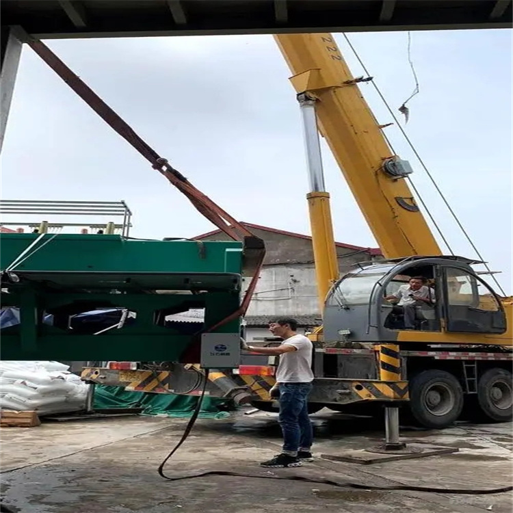 万载大吨位吊车租赁应急保障方案|化解突发吊装需求难题